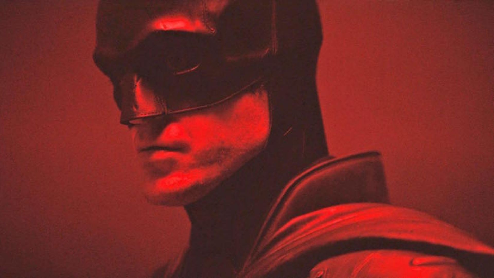 The Batman: Foto dos bastidores revela uniforme completo do herói