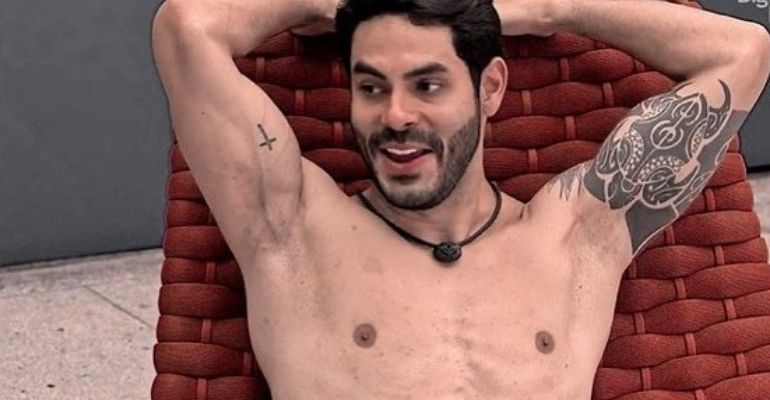 “BBB21”: Suposta nude de Rodolffo vaza nas redes sociais e web vai à loucura: “Pelo jeito é 17 mesmo”