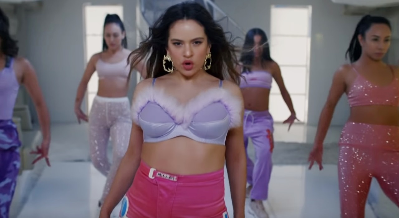 Rosalía bate recorde com Con Altura ao se tornar clipe feminino mais visto do ano