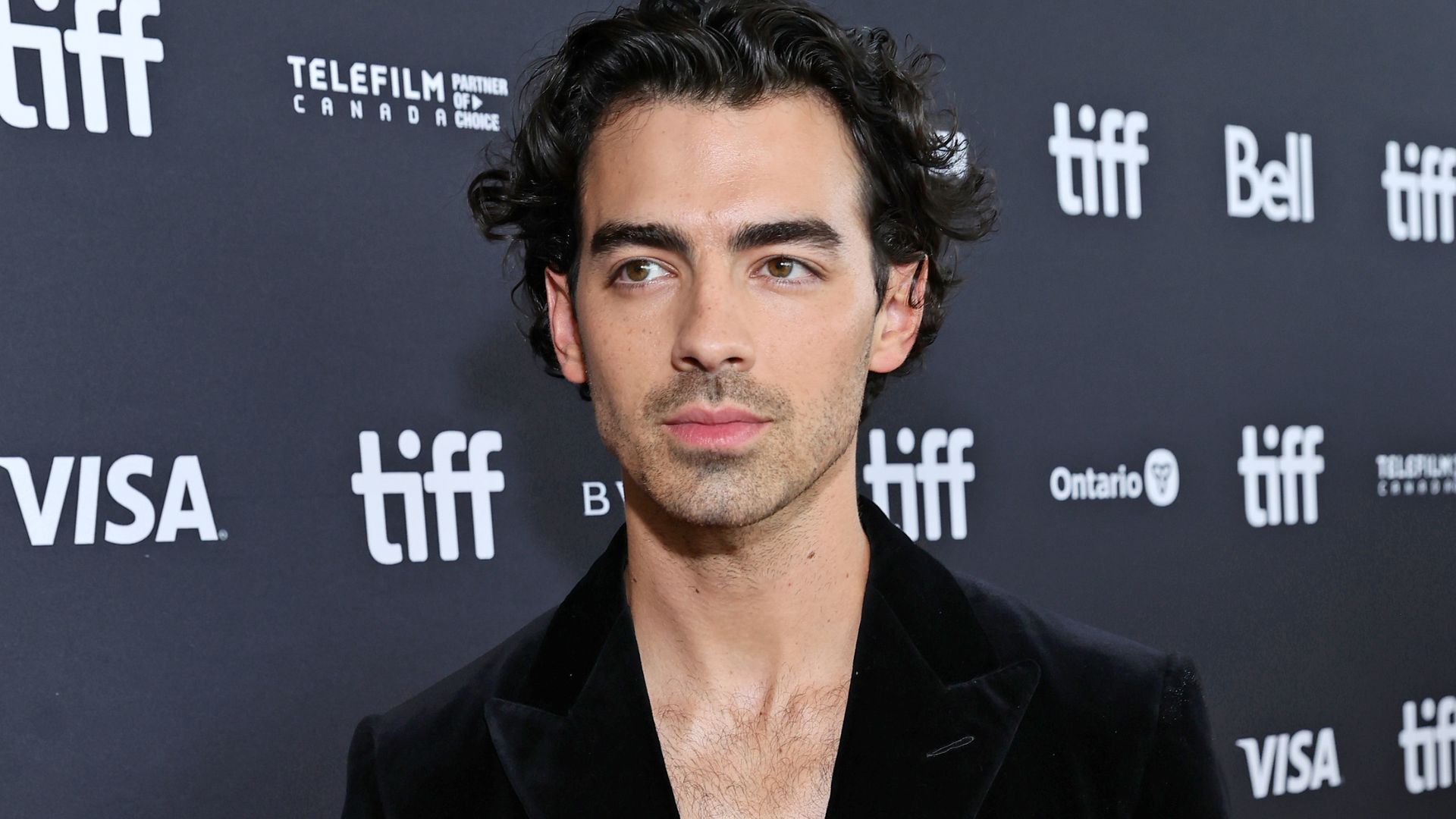Sabia que Joe Jonas quase viveu o Homem-Aranha nos cinemas?
