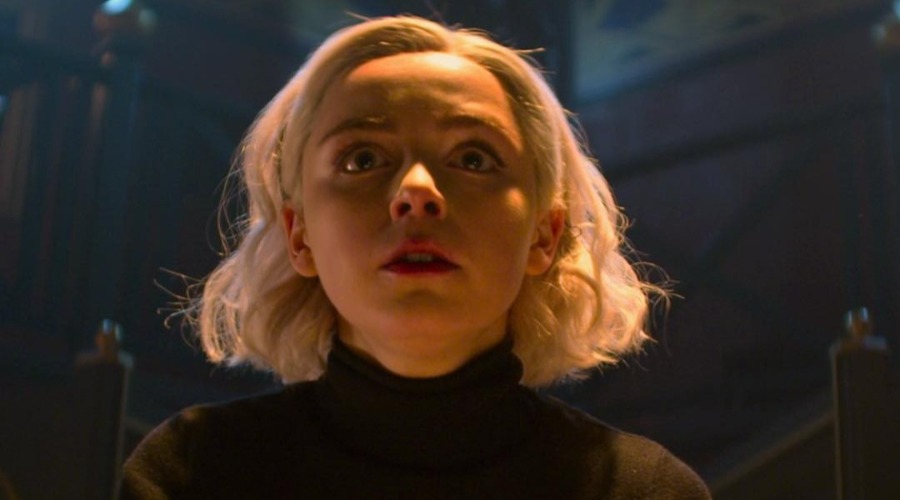 Sabrina Spellman é líder de torcida demoníaca em novo postêr de ”O Mundo Sombrio de Sabrina”