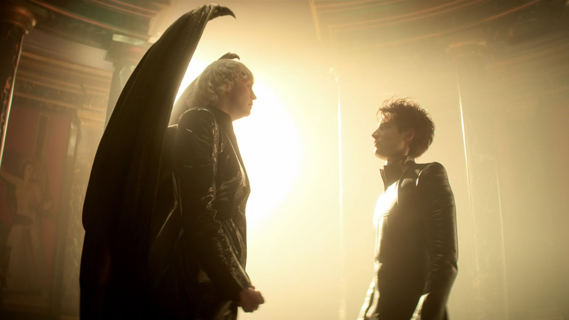 “Sandman”: Tom Sturridge e Gwendoline Christie falam sobre batalha entre Sonho e Lúcifer