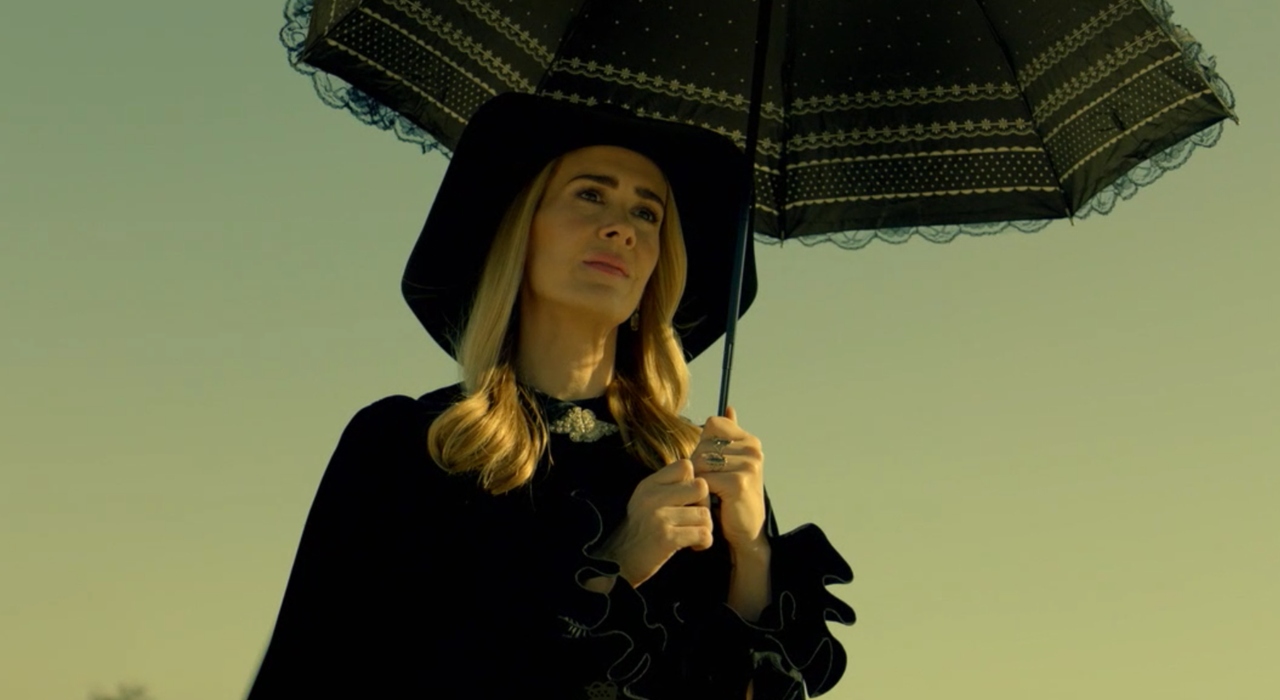10º temporada de American Horror Story pode ser a última e reunir personagens antigos