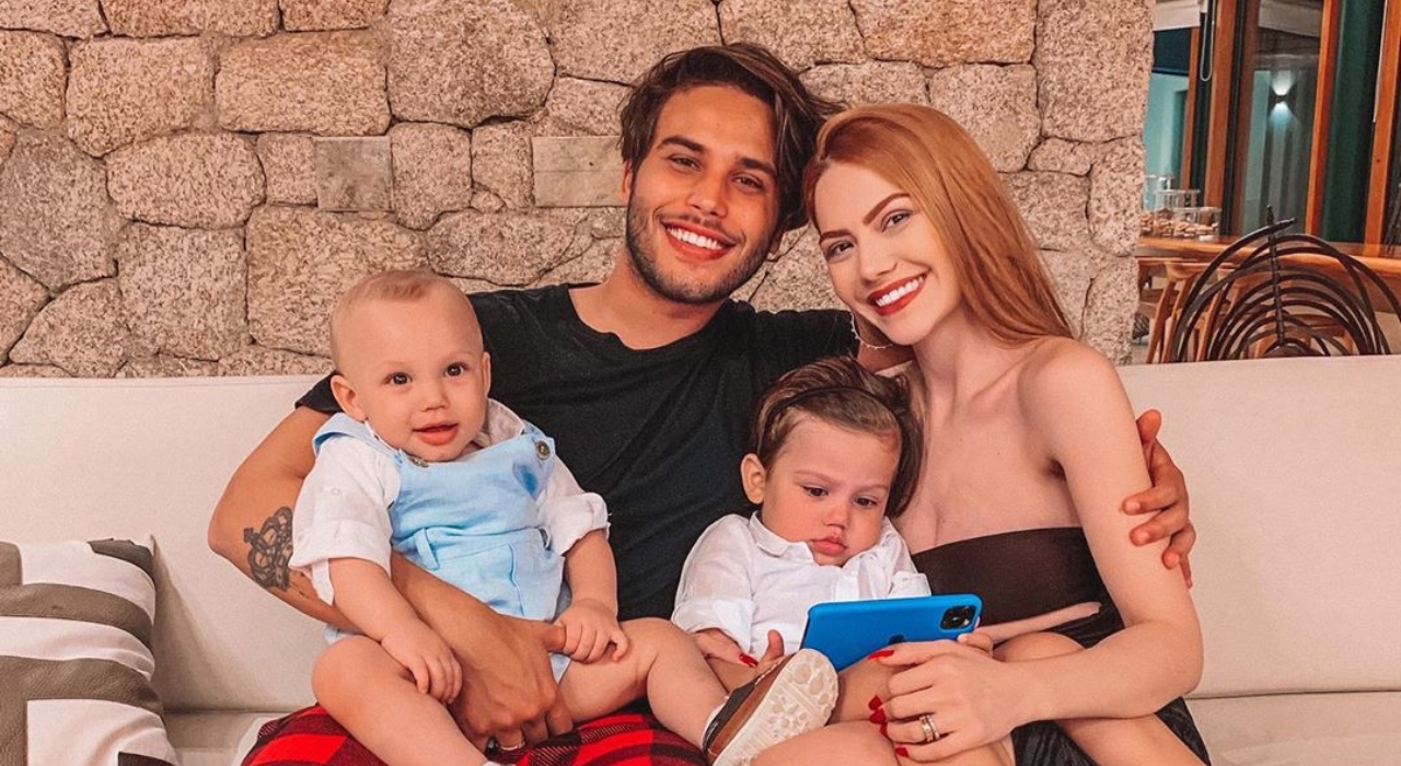 Sarah Poncio nega ter sido agredida por Jonathan Couto: “Não sei de onde tiraram isso”