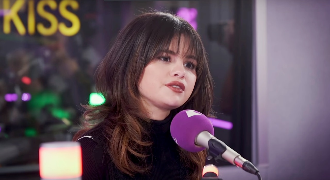 Selena Gomez revela que fez Taylor Swift chorar com músicas de seu novo álbum