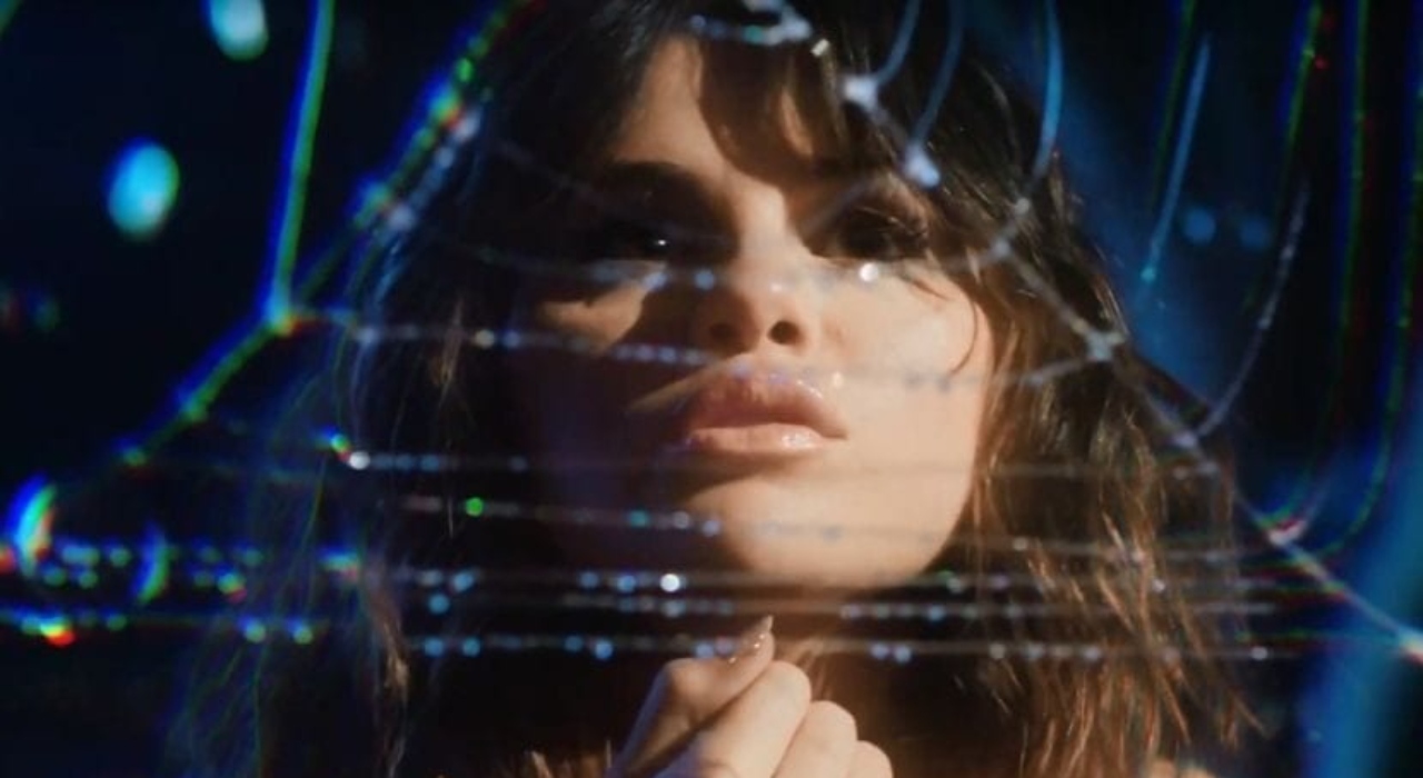 Selena Gomez revela sua música favorita para cantar ao vivo