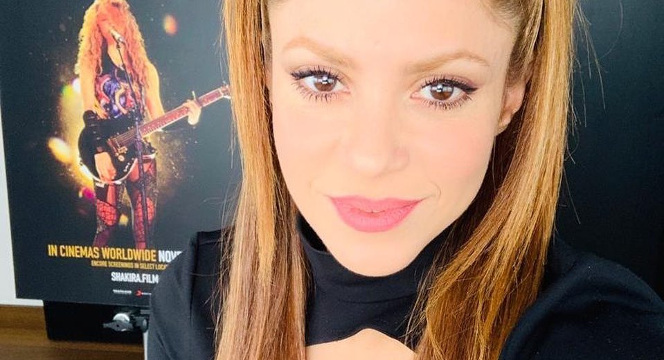 Shakira fala sobre preconceito com músicas em espanhol no início da carreira e planos para o Super Bowl