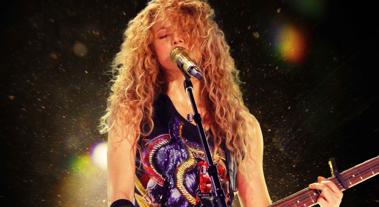 Shakira lança disco ao vivo da El Dorado World Tour no dia da estreia de seu filme; ouça