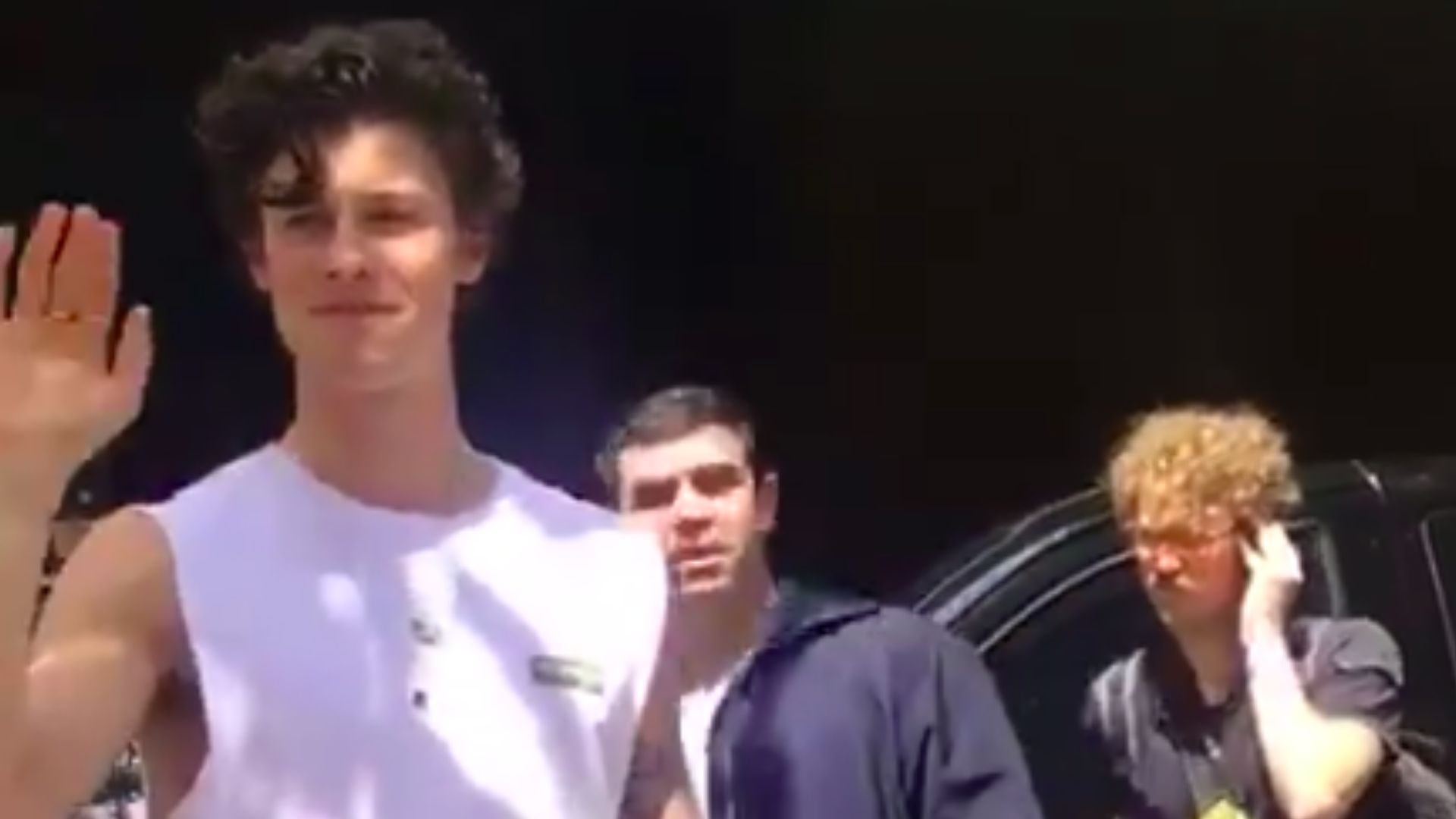 Never Be Alone: Shawn Mendes cancela show por recomendação médica e fãs prestam homenagem ao cantor