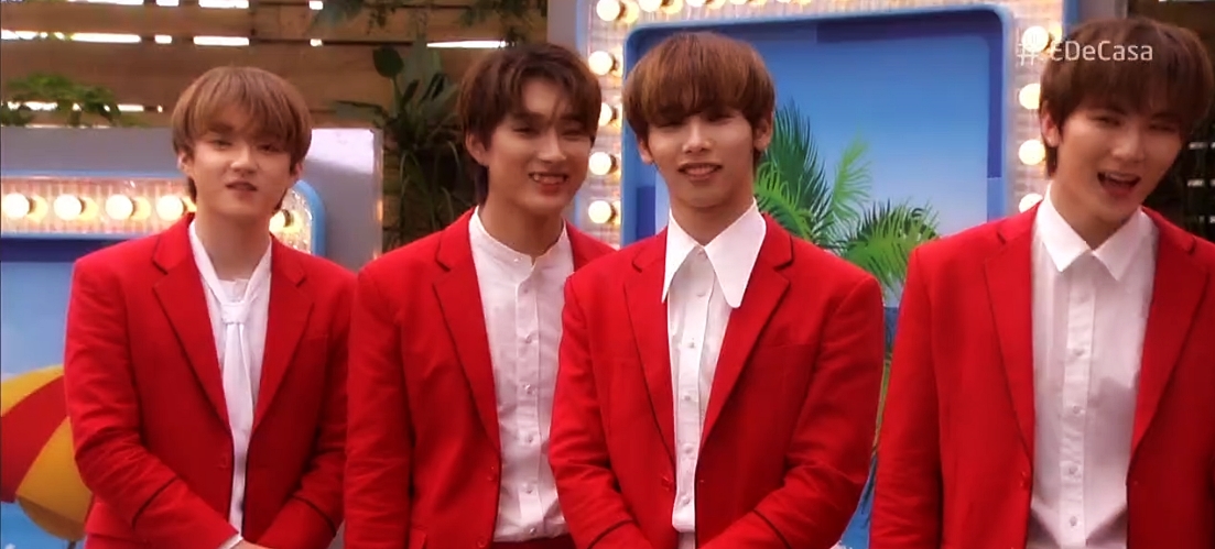 Grupo de k-pop Spectrum canta Sandy e Junior, Melim e meme Caneta Azul no É de Casa; confira as reações