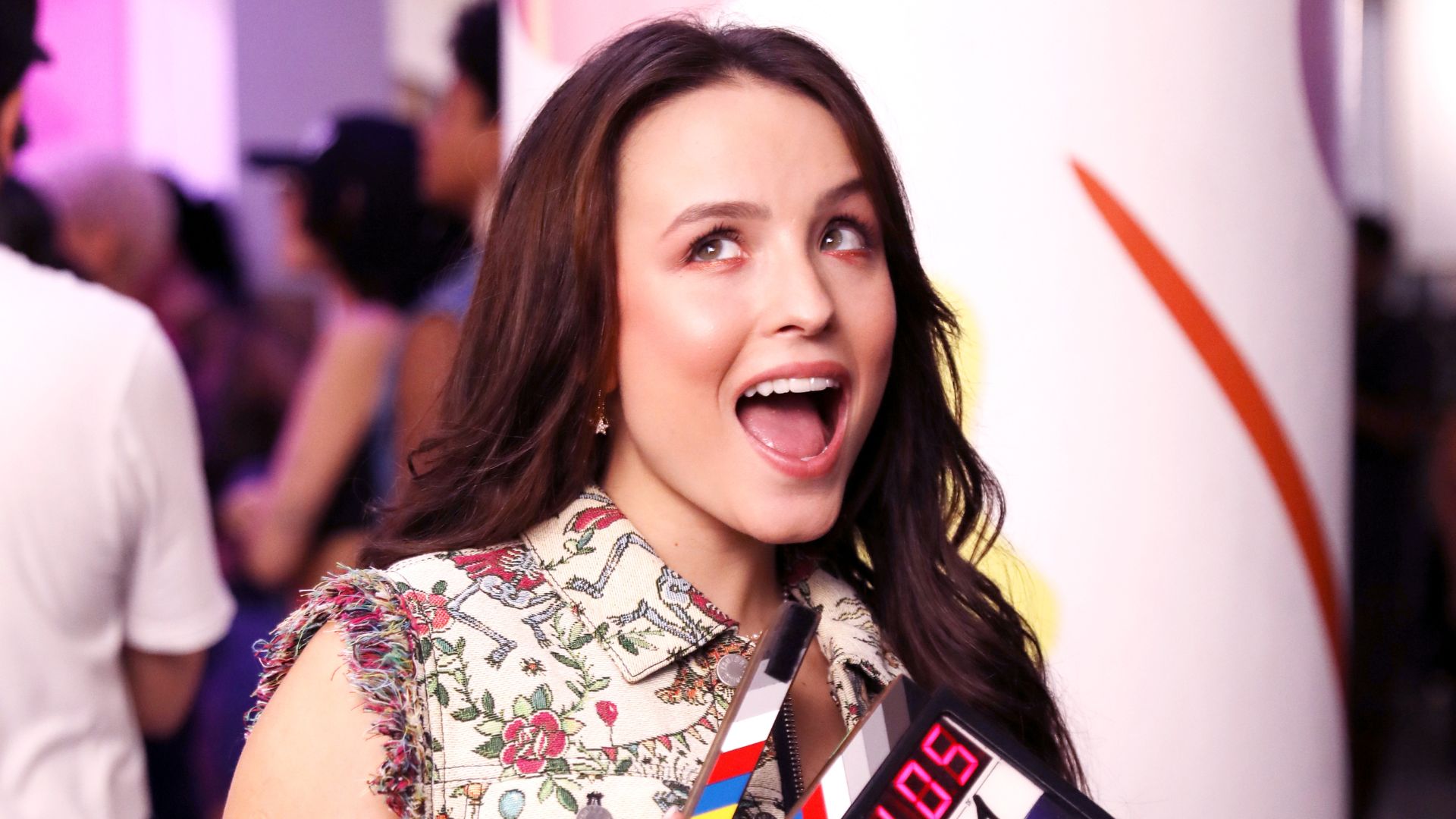 “Tá Escrito”, longa estrelado por Larissa Manoela, inicia filmagens
