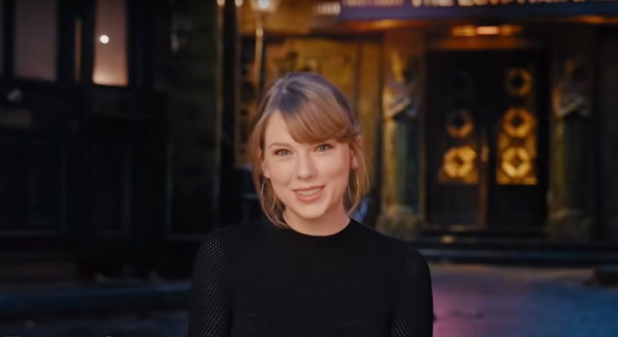 Taylor Swift não acredita que interpretaria um felino em Cats em vídeo dos bastidores