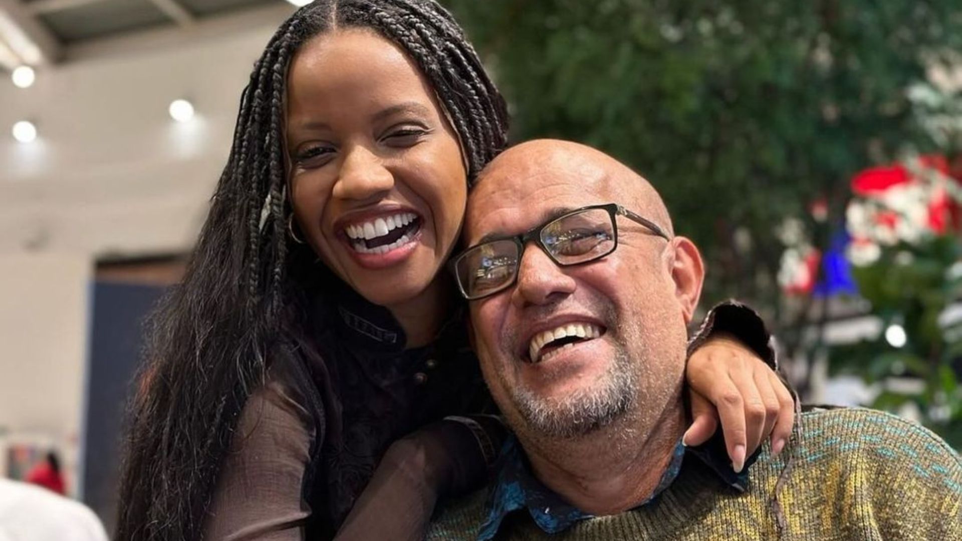 Thamara Térez, de “Casamento às Cegas”, anuncia a morte do pai: “Não caiu a ficha”