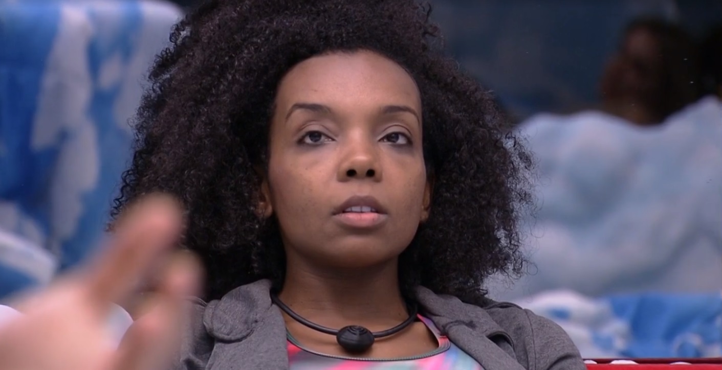 BBB20: Thelma chora de fome e dor de estômago e internautas se preocupam com saúde da sister; entenda