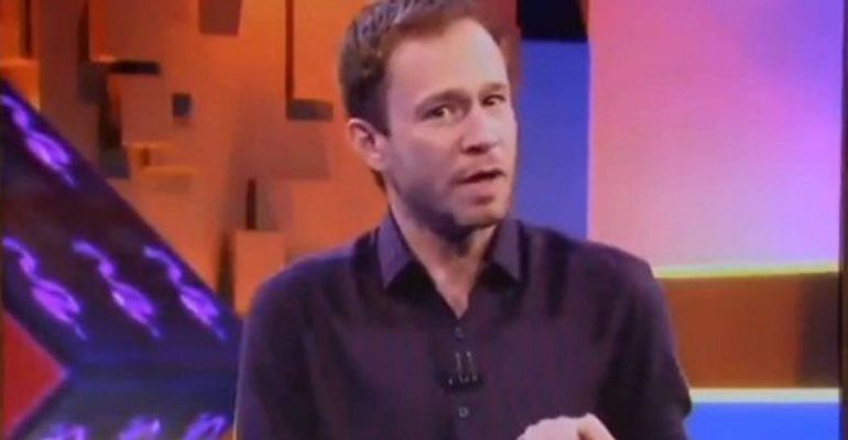 BBB20: Tiago Leifert proíbe Pyong de falar sobre suposto assédio e é elogiado nas redes sociais: “Nunca critiquei”