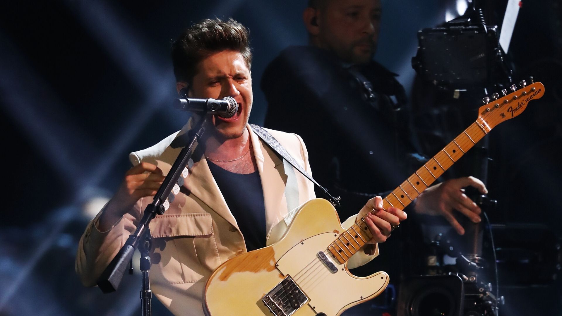 Niall Horan apresenta Nice To Meet Ya ao vivo pela primeira vez no MTV EMA 2019; assista