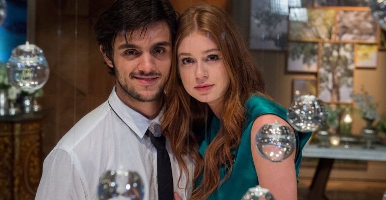 Totalmente Demais: Eliza prepara surpresa sensual para Jonatas