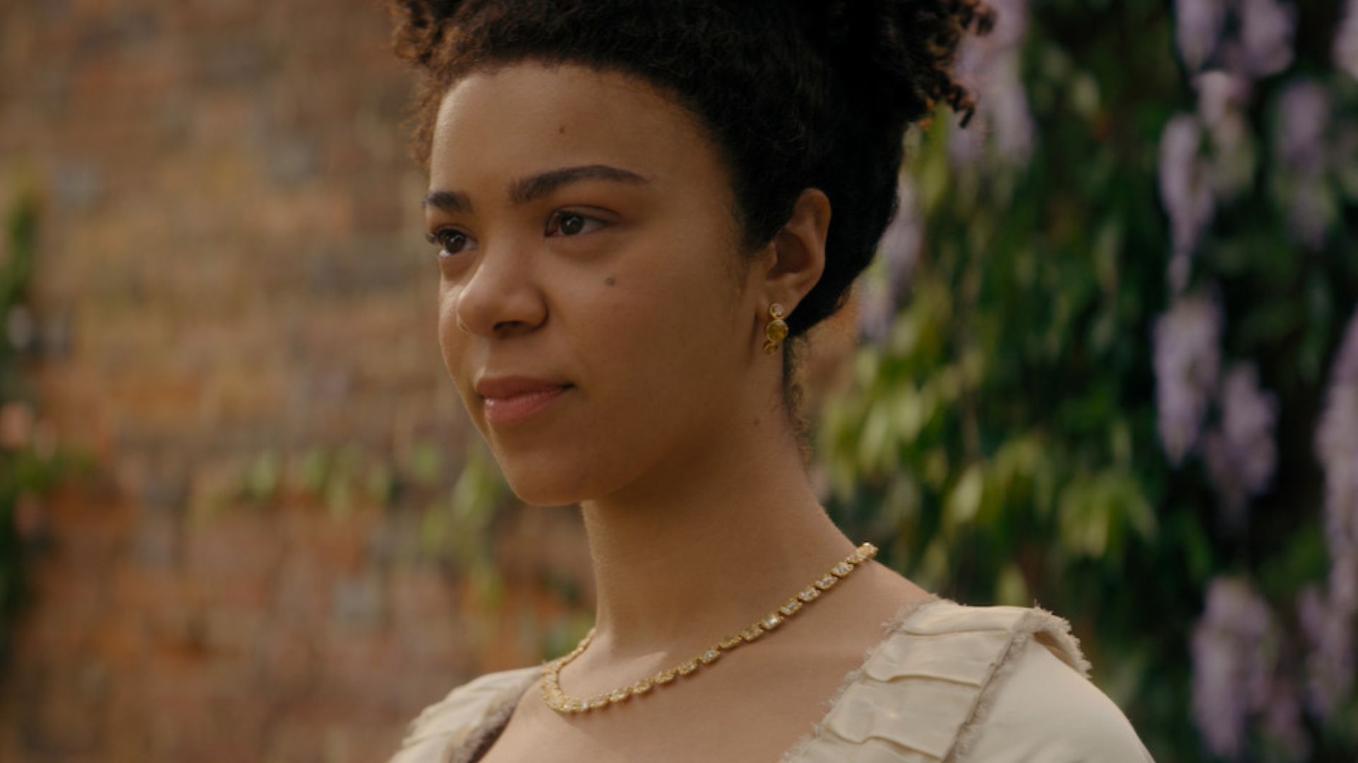 Tudo o que sabemos sobre “Rainha Charlotte”, spin-off de “Bridgerton”