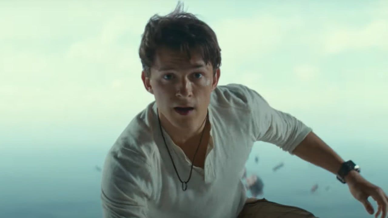 Tom Holland salta de avião em novo teaser de “Uncharted”; assista