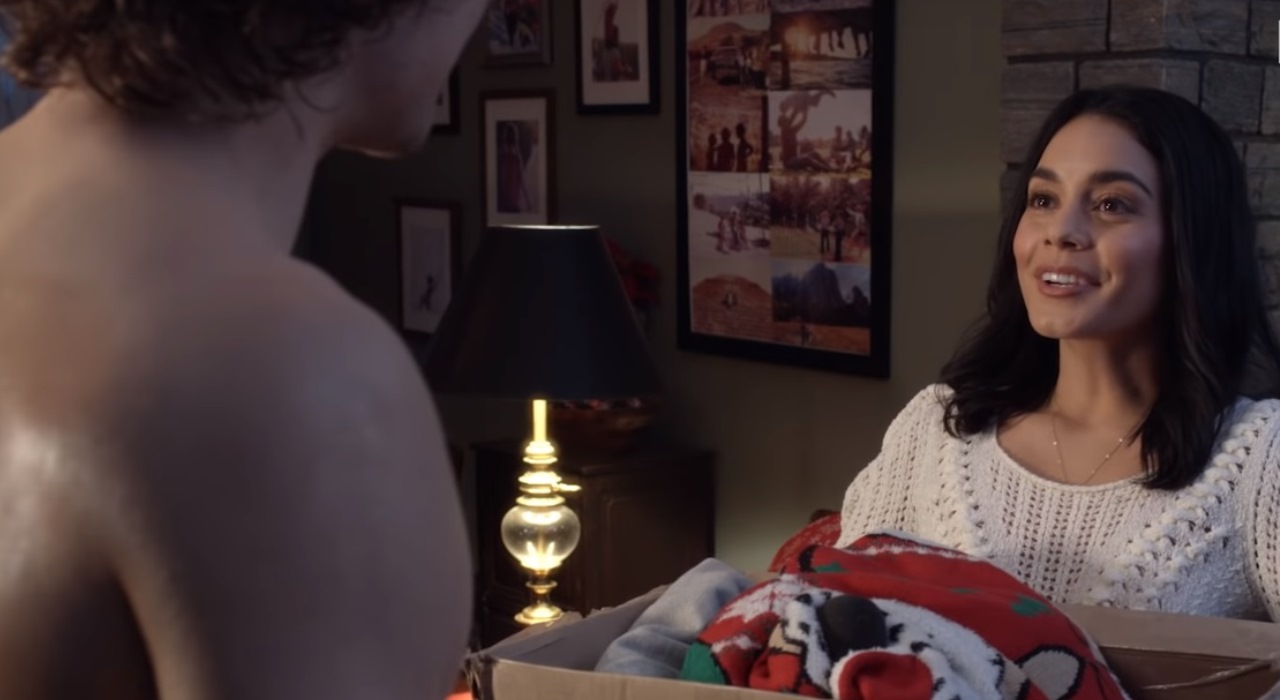 Um Passado de Presente: Netflix divulga trailer de filme natalino com Vanessa Hudgens