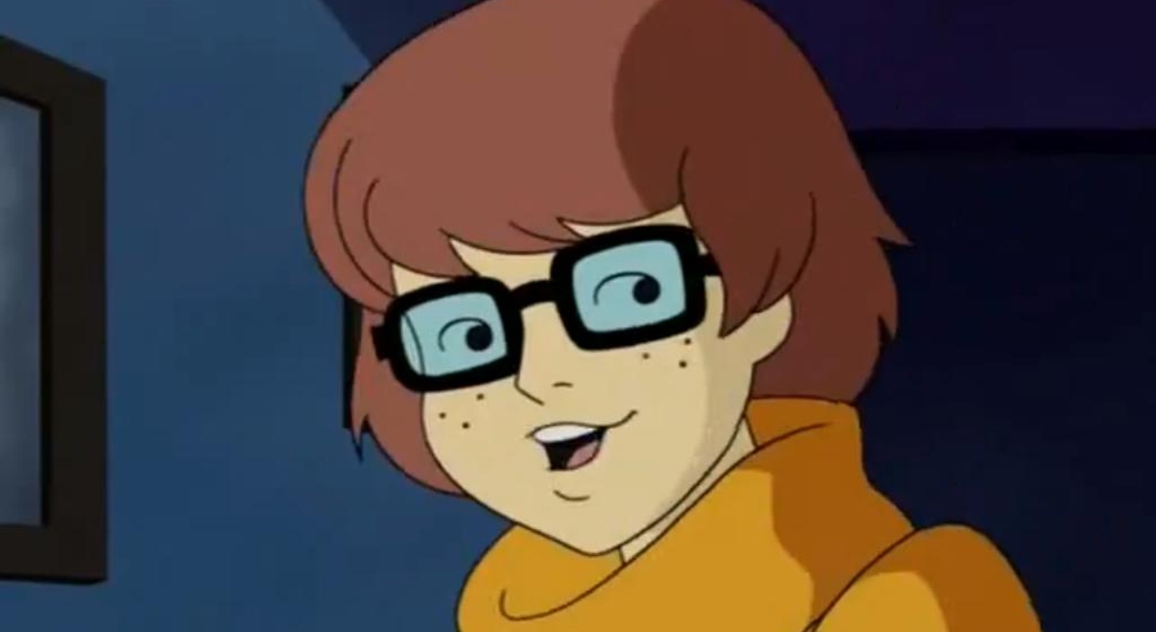 Diretor revela que Velma seria ‘explicitamente lésbica’ em roteiro original de Scooby-Doo