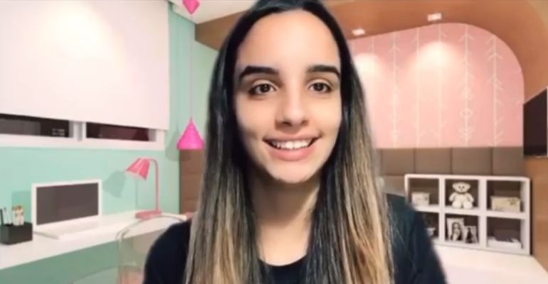 Conheça Victória Pannunzio, jovem que viralizou com sátiras sobre o Brasil e o Enem