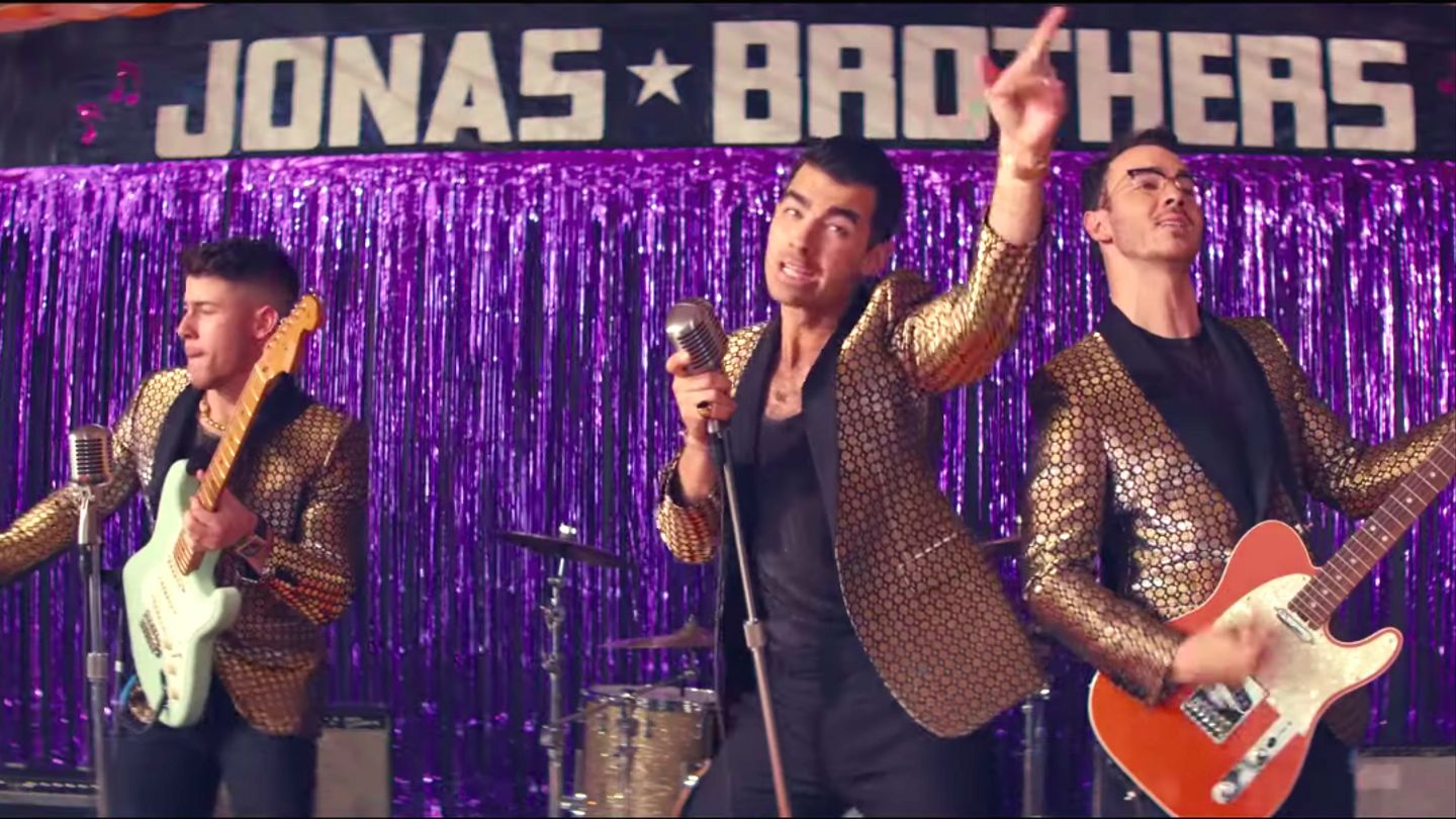 Grammy 2020: Jonas Brothers apresenta novo single na premiação