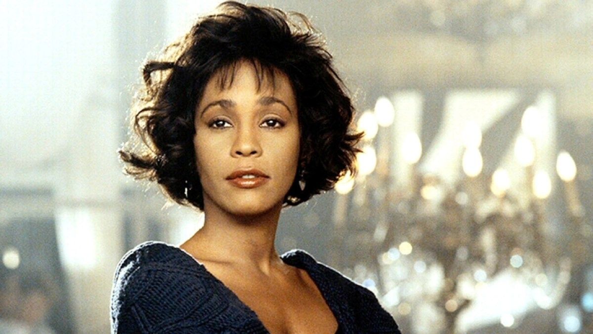“O Guarda-Costas”, clássico com Whitney Houston, ganhará remake