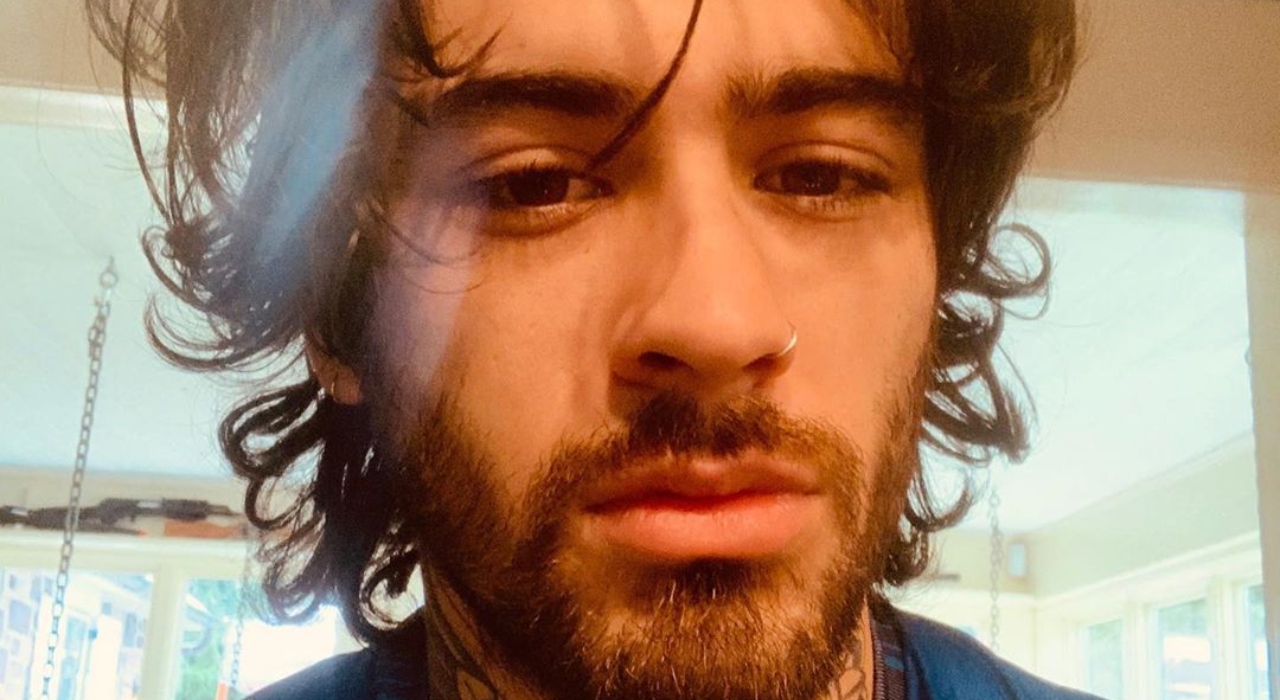 Zayn perde 27 mil ouvintes em um dia na semana de aniversário do One Direction
