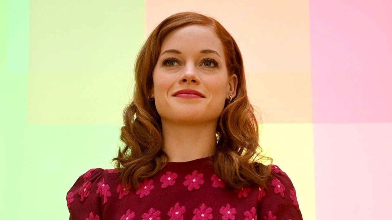 “Zoey e a sua Fantástica Playlist”: Especial natalino ganha teaser e pôster oficial
